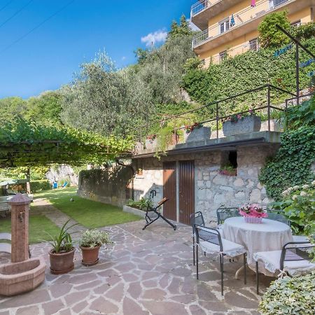 Corte Faliva Brenzone sul Garda Ngoại thất bức ảnh